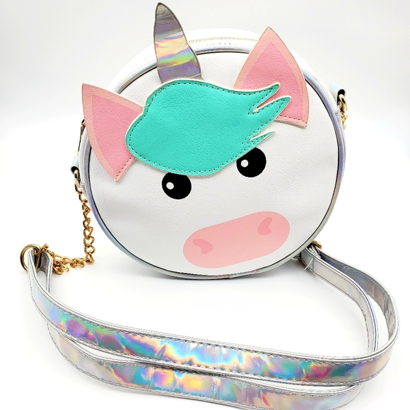 PURSE | Crossbody Canteen Unicorn White with Gold Chain - Picture 2 of 8